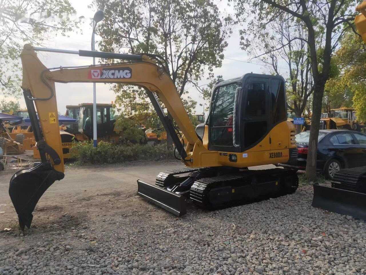 XCMG XE60DA - Mini excavator: picture 1 XCMG XE60DA - Mini excavator: picture 1