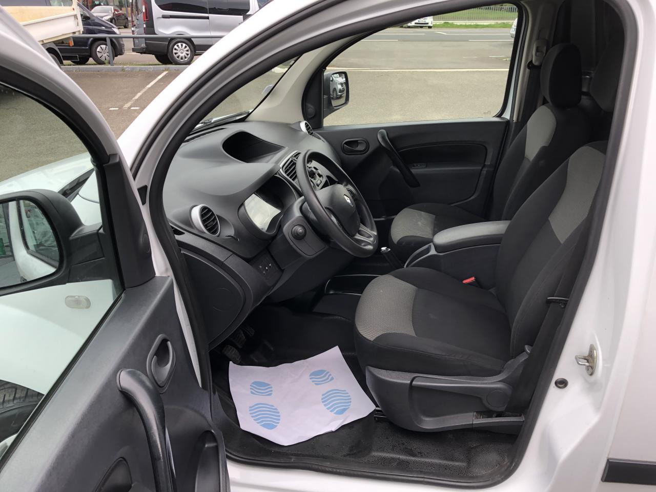 RENAULT KANGOO 1.5 DCI 80CH CONFORT - Panel van: picture 5 RENAULT KANGOO 1.5 DCI 80CH CONFORT - Panel van: picture 5