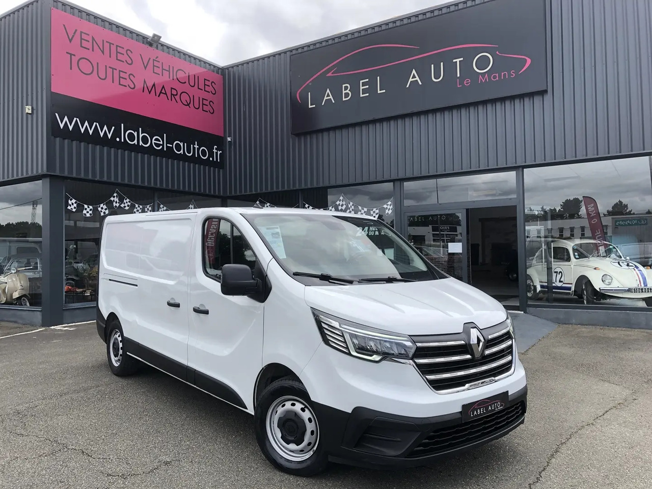 Renault Trafic L2H1 3T 2.0 BLUE DCI 130CH GRAND CONFORT - Panel van: picture 1 Renault Trafic L2H1 3T 2.0 BLUE DCI 130CH GRAND CONFORT - Panel van: picture 1