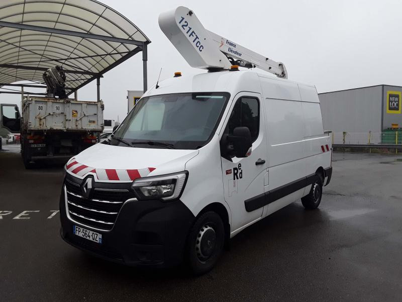 Renault Master 130 35 Fourgon nacelle - Truck with aerial platform: picture 2 Renault Master 130 35 Fourgon nacelle - Truck with aerial platform: picture 2