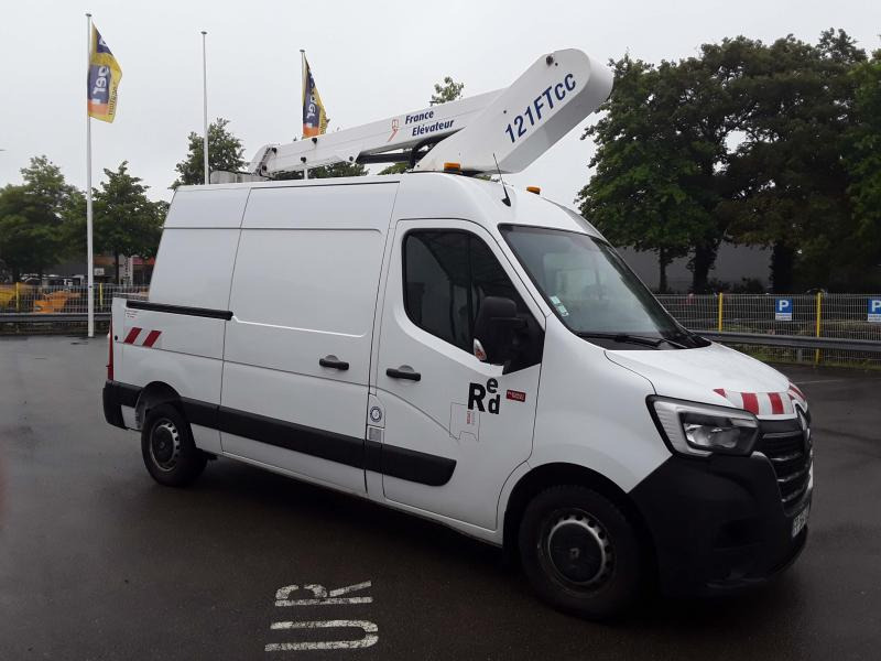 Renault Master 130 35 Fourgon nacelle - Truck with aerial platform: picture 1 Renault Master 130 35 Fourgon nacelle - Truck with aerial platform: picture 1