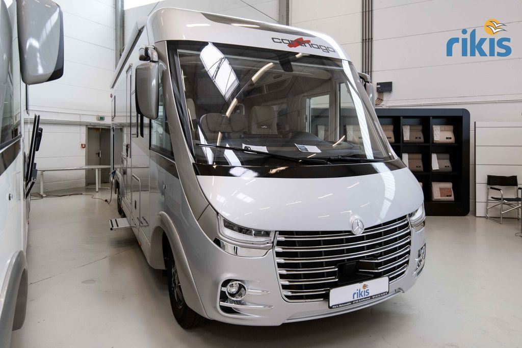 New Integrated motorhome Carthago chic e-line I  50 LE DA TV SAT Klima Markise AHK: picture 1