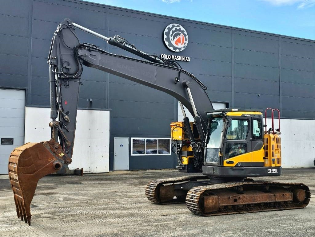 Volvo ECR 235 DL - Crawler excavator: picture 1 Volvo ECR 235 DL - Crawler excavator: picture 1