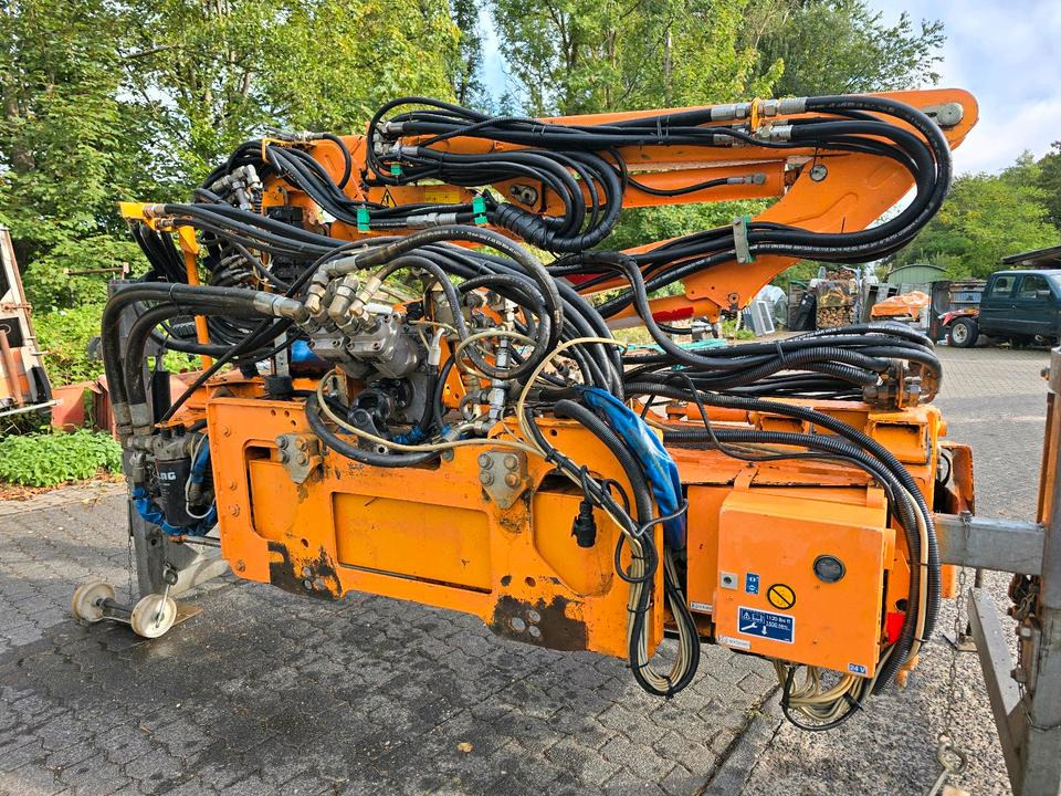 Mulag MFK 600 Mähausleger mit Randstreifenmäher MRF 350 Böschungsmäher Böschungsmulcher Hangmäher MKM 700 FME 600 500 - Boom: picture 4 Mulag MFK 600 Mähausleger mit Randstreifenmäher MRF 350 Böschungsmäher Böschungsmulcher Hangmäher MKM 700 FME 600 500 - Boom: picture 4