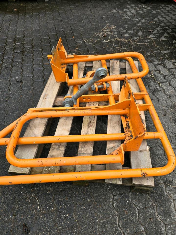 Mulag Seitenanfahrschutz Lampenbügel für Unimog U 300 400 500 UGE UGN 405/12 405/10 Böschungsmäher Böschungsmulcher MHU 800 ME 700 Stoßstange Lampenschutzbügel - Snow removal vehicle: picture 5 Mulag Seitenanfahrschutz Lampenbügel für Unimog U 300 400 500 UGE UGN 405/12 405/10 Böschungsmäher Böschungsmulcher MHU 800 ME 700 Stoßstange Lampenschutzbügel - Snow removal vehicle: picture 5