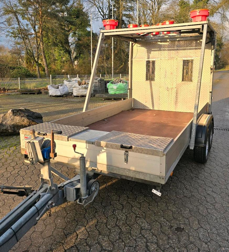 Horizont Trebbiner FA1 LRF 25.35 LED Absperrtafel Tandem Verkehrsleittafel FAT Verkehrssicherungsanhänger Nissen - Trailer: picture 4 Horizont Trebbiner FA1 LRF 25.35 LED Absperrtafel Tandem Verkehrsleittafel FAT Verkehrssicherungsanhänger Nissen - Trailer: picture 4