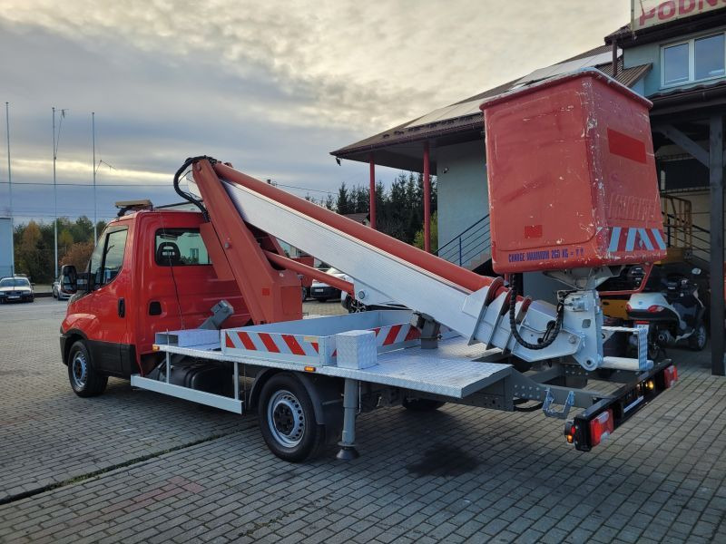 Iveco Daily 35S11 podnośnik koszowy 20 m Multitel MT202DS - Truck with aerial platform: picture 4 Iveco Daily 35S11 podnośnik koszowy 20 m Multitel MT202DS - Truck with aerial platform: picture 4