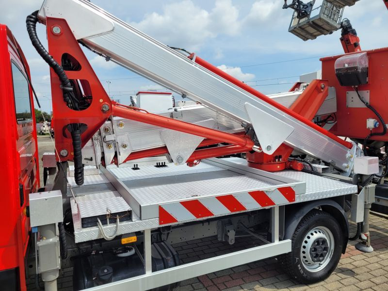 Iveco Daily 35S12 podnośnik koszowy 21 m Multitel MX210 - Truck with aerial platform: picture 3 Iveco Daily 35S12 podnośnik koszowy 21 m Multitel MX210 - Truck with aerial platform: picture 3