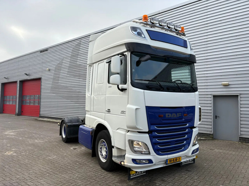 DAF XF 460 4x2 / ADR I II III KLASSE / HOLLAND TRUCK / APK - TUV JANUARI 2026 - Tractor truck: picture 1 DAF XF 460 4x2 / ADR I II III KLASSE / HOLLAND TRUCK / APK - TUV JANUARI 2026 - Tractor truck: picture 1