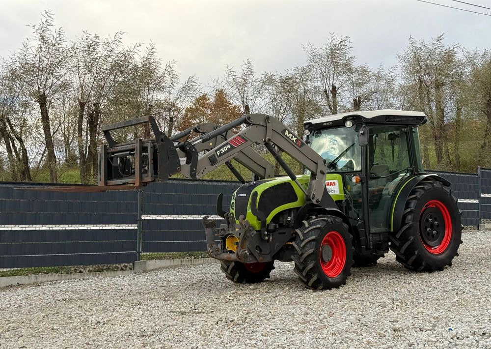 Claas * 240 F NEXOS CLAAS * 4x4 * Sadowniczy * Tur MX F304 * TUZ * Wałek WOM* Ciągnik * Traktor * - Farm tractor: picture 1 Claas * 240 F NEXOS CLAAS * 4x4 * Sadowniczy * Tur MX F304 * TUZ * Wałek WOM* Ciągnik * Traktor * - Farm tractor: picture 1