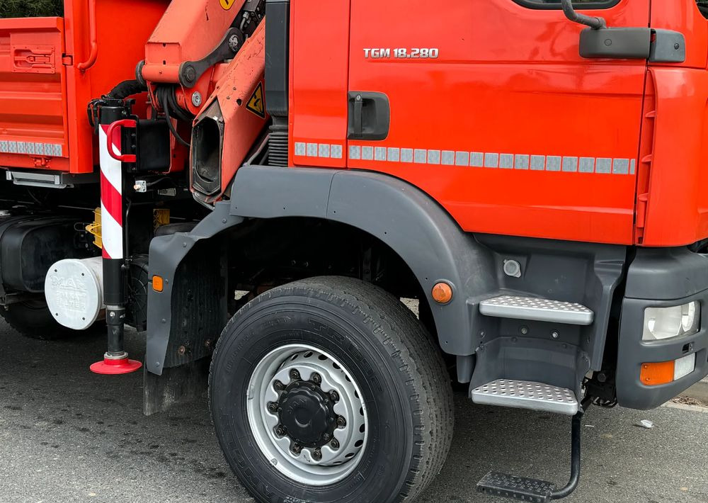 MAN TGM 18-280 MAN 4x4 HDS PALFINGER 105 KIPER WYWROTKA MEILLER BARDZO DOBRY STAN - Tipper: picture 5 MAN TGM 18-280 MAN 4x4 HDS PALFINGER 105 KIPER WYWROTKA MEILLER BARDZO DOBRY STAN - Tipper: picture 5