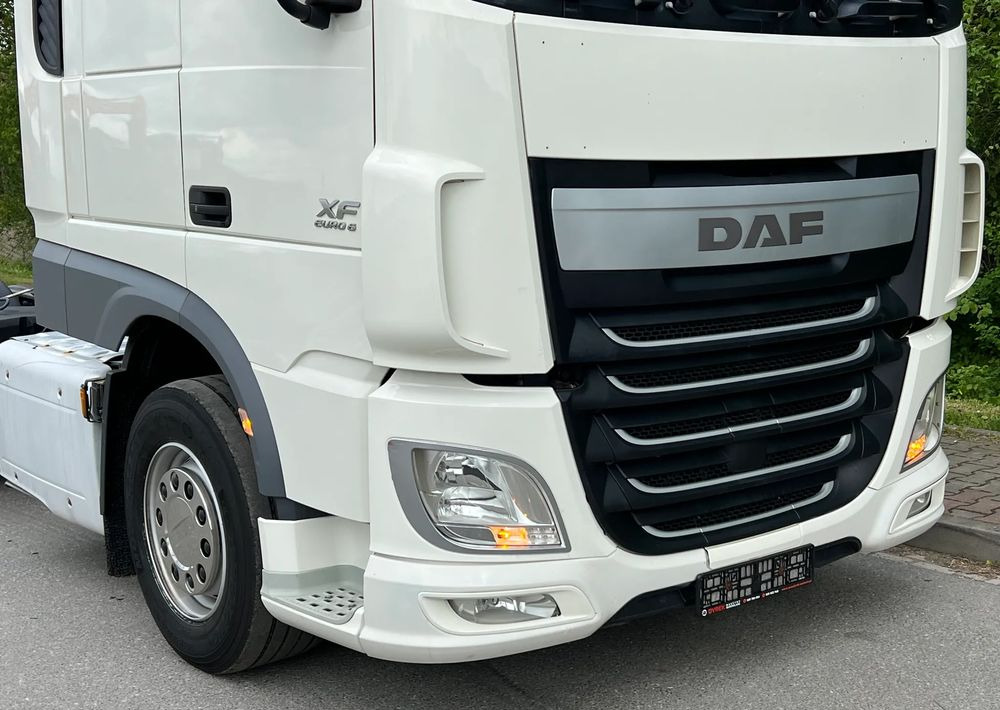 DAF *DAF XF 106 410 Euro 6 RETARDER KLIMA SPROWADZONY SUPER STAN CIĄGNIK SIODŁOWY - Tractor truck: picture 3 DAF *DAF XF 106 410 Euro 6 RETARDER KLIMA SPROWADZONY SUPER STAN CIĄGNIK SIODŁOWY - Tractor truck: picture 3