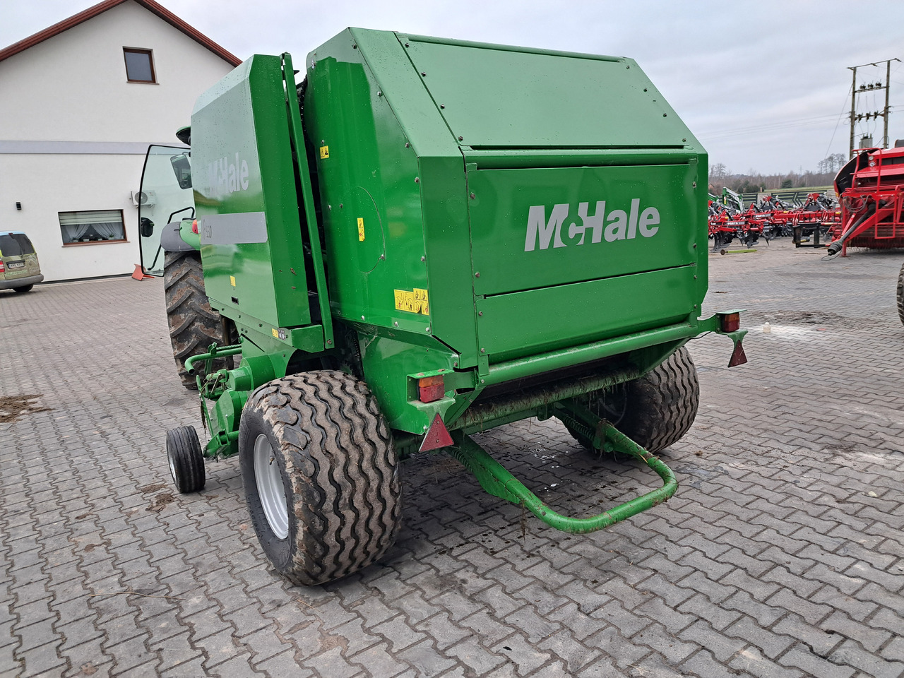 McHALE f 550 - Round baler: picture 3 McHALE f 550 - Round baler: picture 3