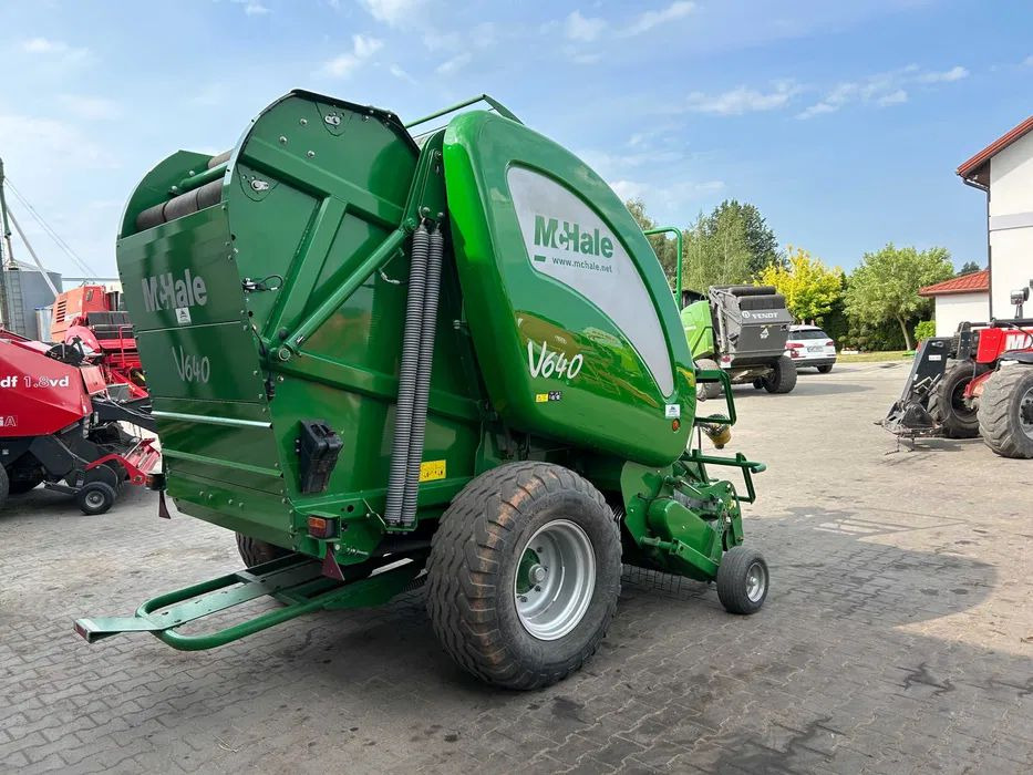 Mchale V640 - Round baler: picture 4 Mchale V640 - Round baler: picture 4