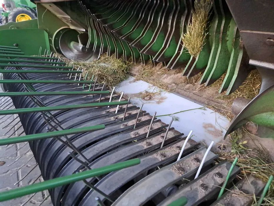 Mchale V660 - Round baler: picture 5 Mchale V660 - Round baler: picture 5