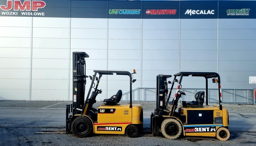 CAT EP 30 K PAC BATTERY YOM2021 - Electric forklift: picture 5 CAT EP 30 K PAC BATTERY YOM2021 - Electric forklift: picture 5