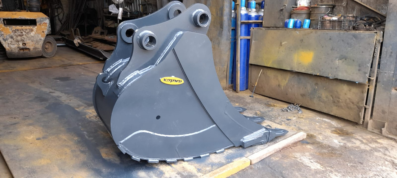 Komatsu - Excavator bucket for Mini excavator: picture 5 Komatsu - Excavator bucket for Mini excavator: picture 5