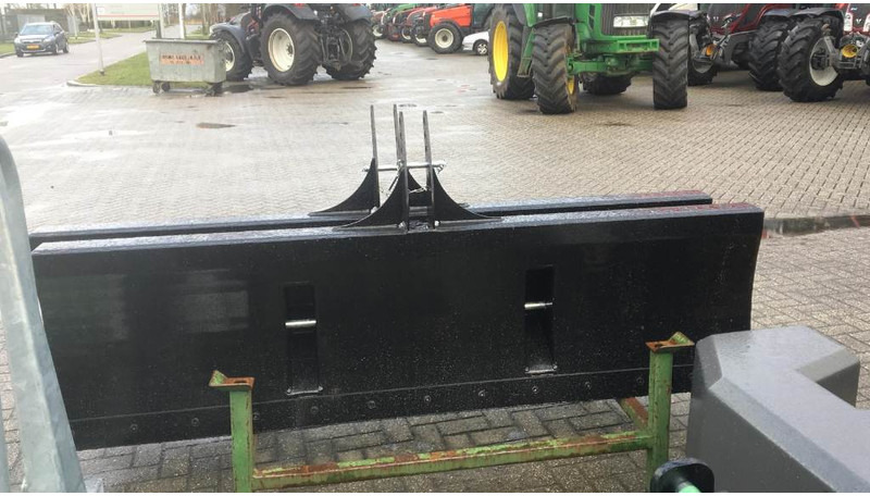 Onbekend Frontschuif - Spare parts for Agricultural machinery: picture 2 Onbekend Frontschuif - Spare parts for Agricultural machinery: picture 2