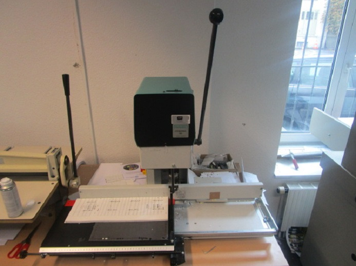 EINSPINDELBOHRMASCHINE NAGEL CITOBORMA 180 - Printing machinery: picture 2 EINSPINDELBOHRMASCHINE NAGEL CITOBORMA 180 - Printing machinery: picture 2