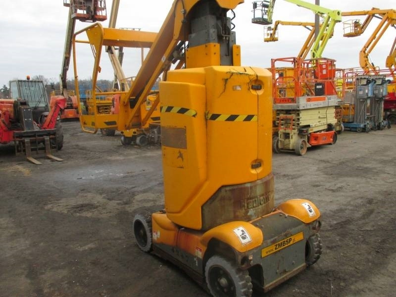 Haulotte Star 10 - Vertical mast lift: picture 4 Haulotte Star 10 - Vertical mast lift: picture 4