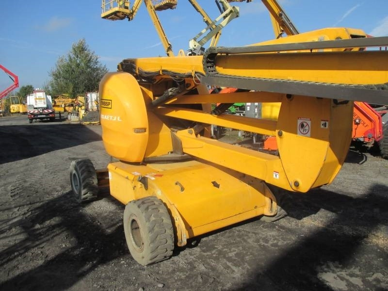 Manitou 170 AETJ Bi-Energy - Articulated boom: picture 5 Manitou 170 AETJ Bi-Energy - Articulated boom: picture 5