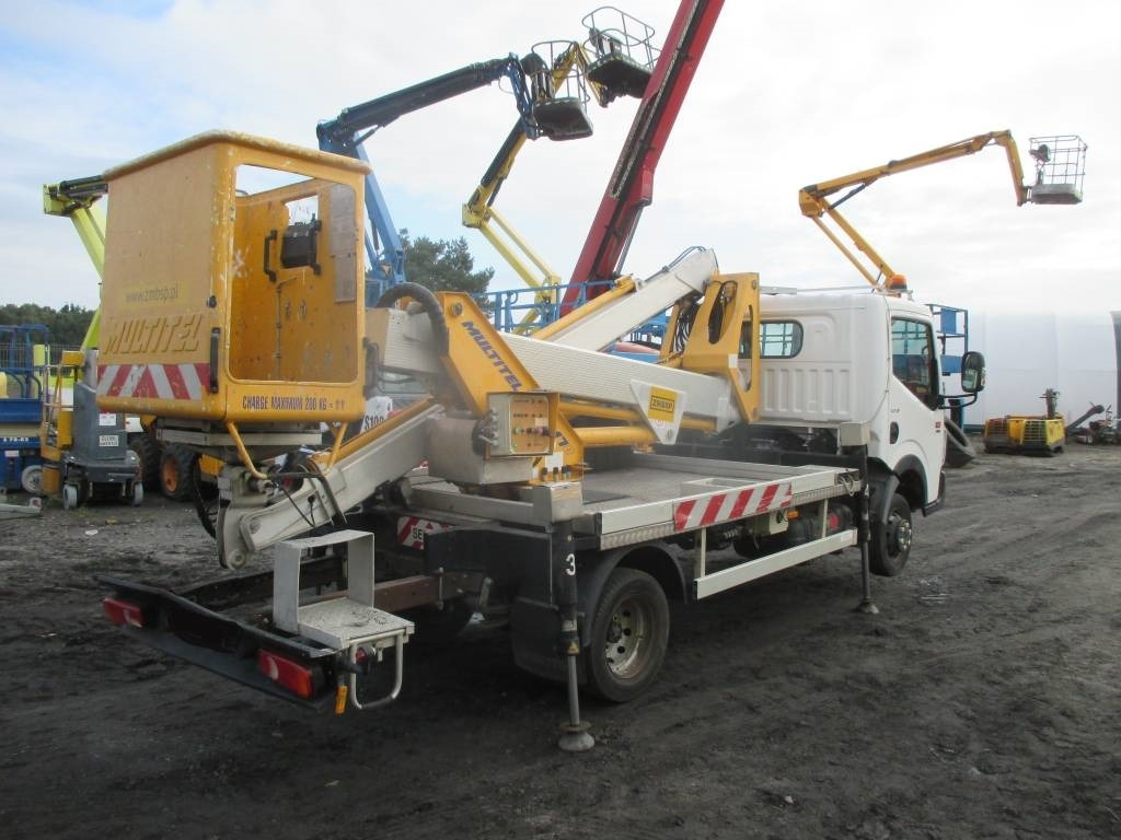 Multitel MX 170 - Truck with aerial platform: picture 3 Multitel MX 170 - Truck with aerial platform: picture 3