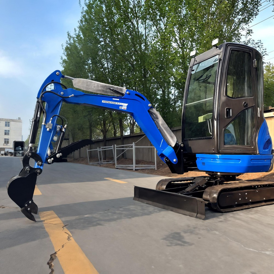 LEZUM DY25U Mini Excavator Digger Miniexcavadora EPA Kubota Engine Mini Excavator For Sale With Mini Excavator Attachment Set - Crawler excavator: picture 4 LEZUM DY25U Mini Excavator Digger Miniexcavadora EPA Kubota Engine Mini Excavator For Sale With Mini Excavator Attachment Set - Crawler excavator: picture 4