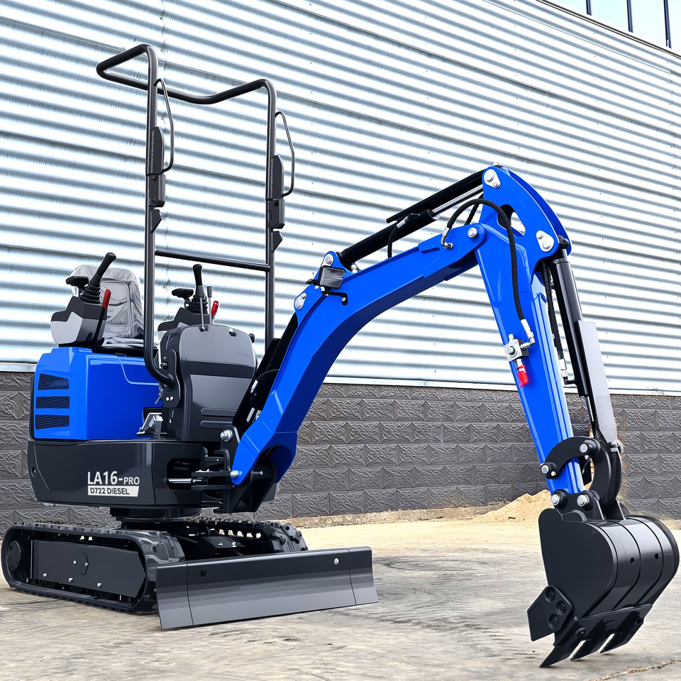 LEZUM LA16Pro Mini Excavator Euro 5/Epa Kubota Engine Mini Excavator For Sale - Excavator: picture 4 LEZUM LA16Pro Mini Excavator Euro 5/Epa Kubota Engine Mini Excavator For Sale - Excavator: picture 4