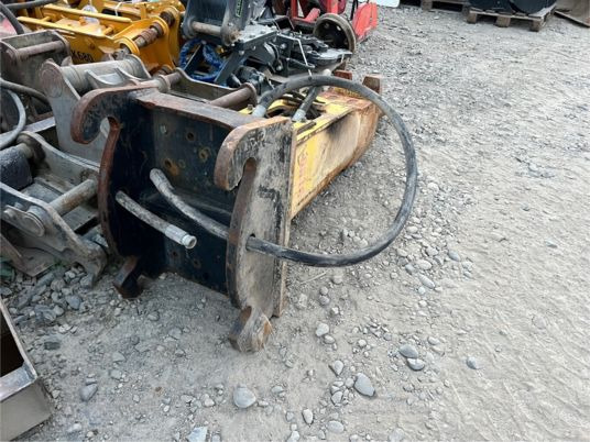 BRH Montabert 501 NG - Hydraulic hammer: picture 5 BRH Montabert 501 NG - Hydraulic hammer: picture 5