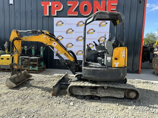 Bobcat E26 Canopy - Mini excavator: picture 4 Bobcat E26 Canopy - Mini excavator: picture 4