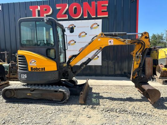 Bobcat E26 cabine a 21500 € HT - Mini excavator: picture 5 Bobcat E26 cabine a 21500 € HT - Mini excavator: picture 5