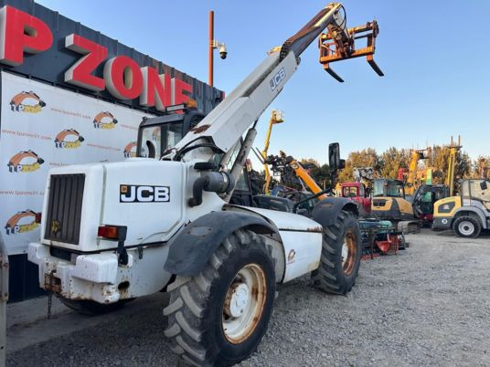 JCB 528-70 à 18 500 € HT - Telescopic handler: picture 3 JCB 528-70 à 18 500 € HT - Telescopic handler: picture 3