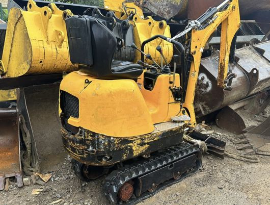 JCB 8008 CTS à 5900€ HT - Mini excavator: picture 3 JCB 8008 CTS à 5900€ HT - Mini excavator: picture 3