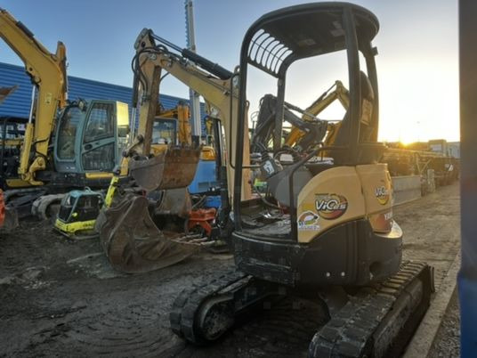 Yanmar VIO25-4 Canopy - Mini excavator: picture 2 Yanmar VIO25-4 Canopy - Mini excavator: picture 2