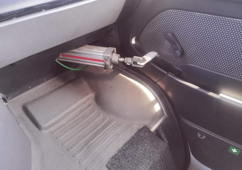 Suburban bus Mercedes-Benz Vario 813D 31+15: picture 13