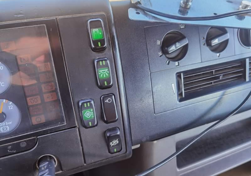 Suburban bus Mercedes-Benz Vario 813D 31+15: picture 9