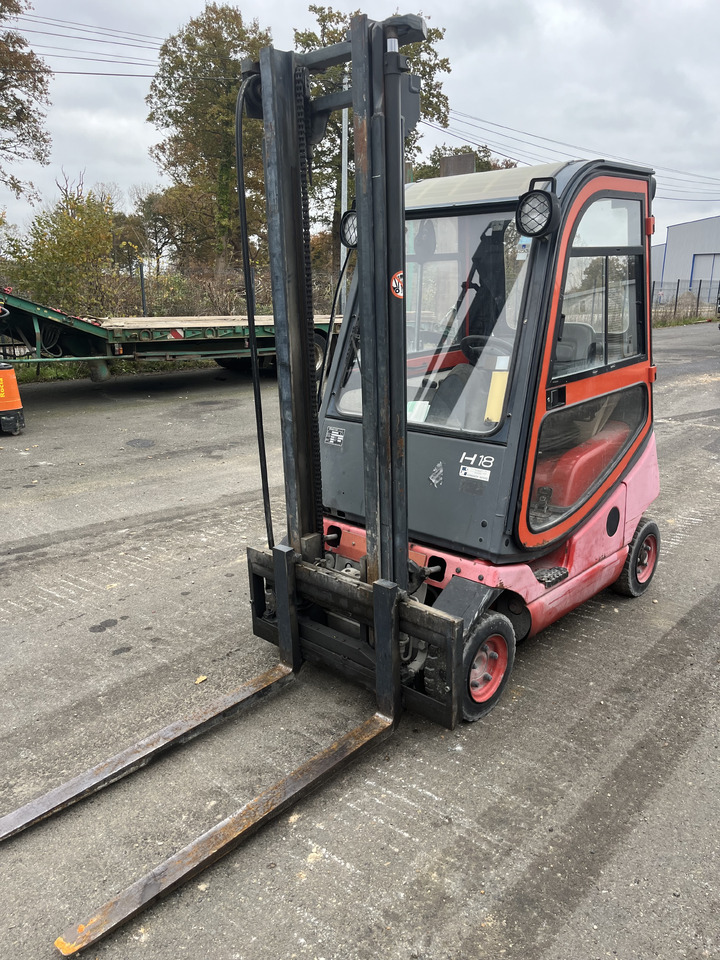 FENWICK H18 1t8 - LPG forklift: picture 1 FENWICK H18 1t8 - LPG forklift: picture 1