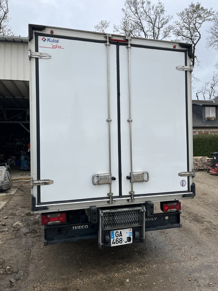 Iveco Daily 35-140 35c14 frigorifique - Refrigerated delivery van: picture 4 Iveco Daily 35-140 35c14 frigorifique - Refrigerated delivery van: picture 4