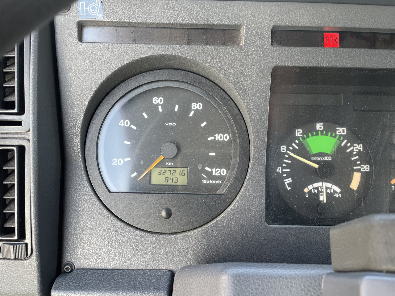 Fire truck Renault Midliner m210 fpt fourgon pompe tonne: picture 12