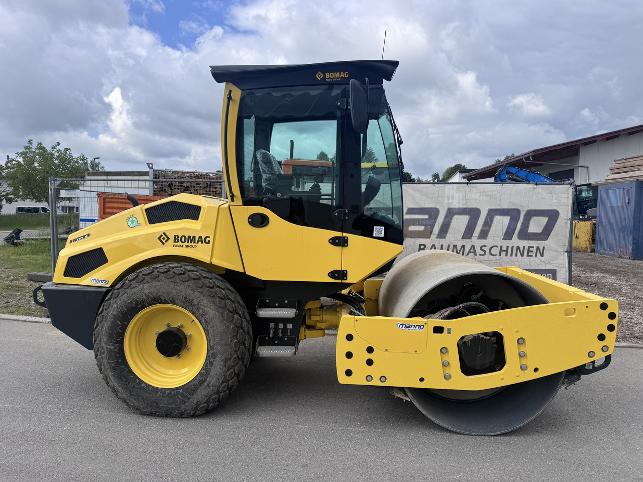 BOMAG BW 177 D-5 - Compactor: picture 1 BOMAG BW 177 D-5 - Compactor: picture 1