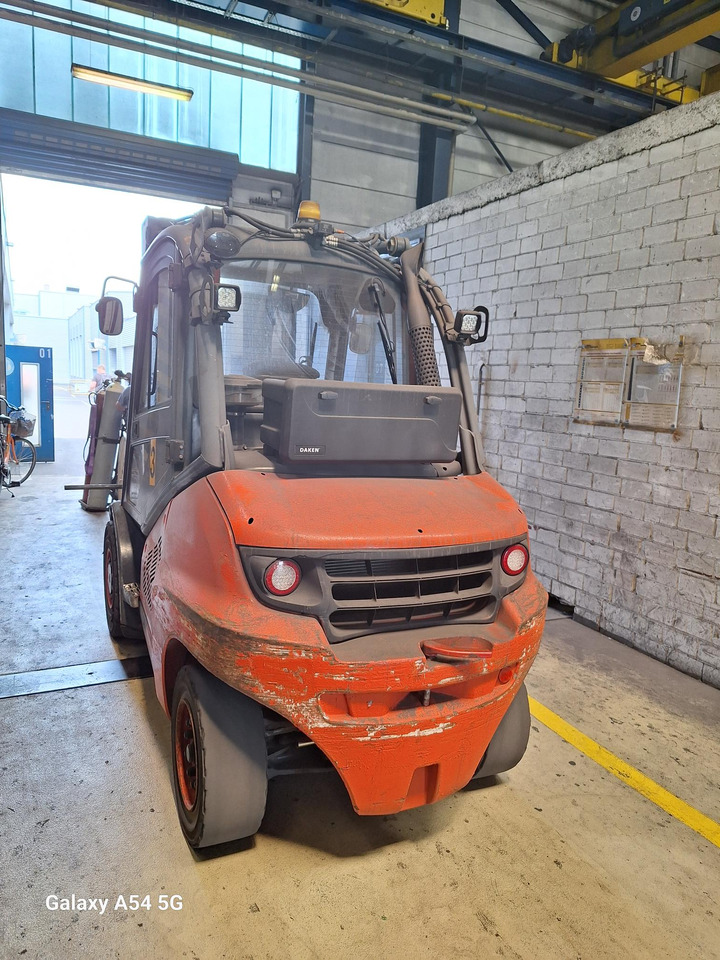LINDE H 50 D-02 600 - Diesel forklift: picture 4 LINDE H 50 D-02 600 - Diesel forklift: picture 4