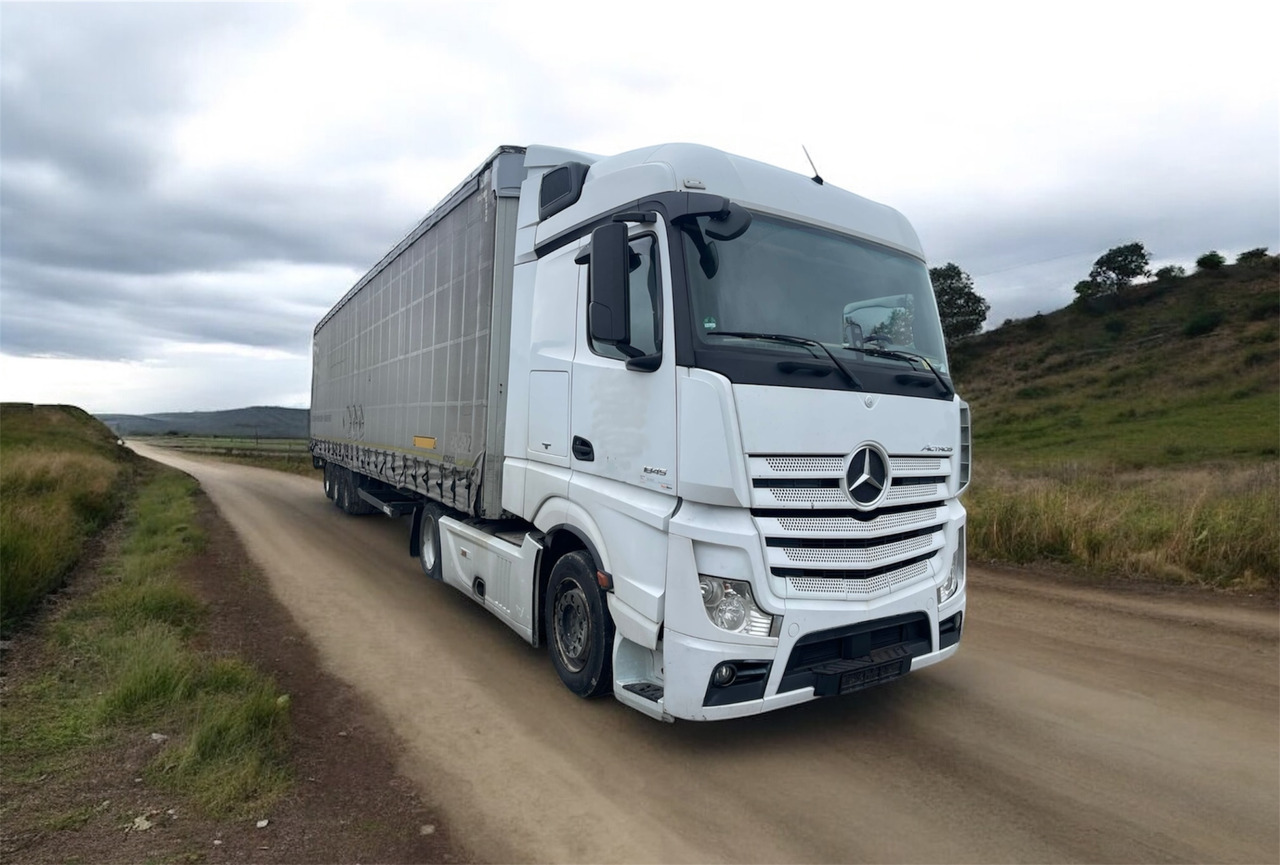 Mercedes Benz Actros 1845 - Tractor truck: picture 1 Mercedes Benz Actros 1845 - Tractor truck: picture 1