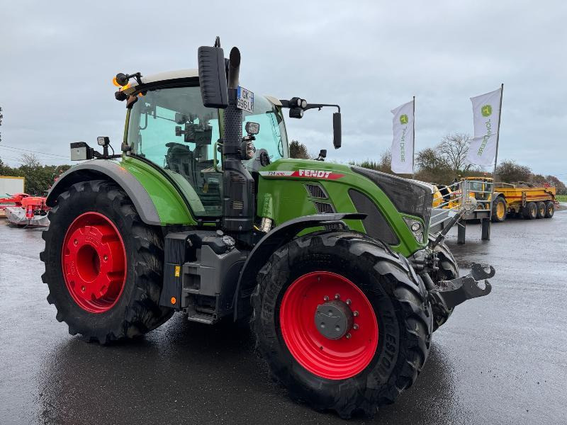 FENDT 724 PROFI PLUS - Farm tractor: picture 3 FENDT 724 PROFI PLUS - Farm tractor: picture 3