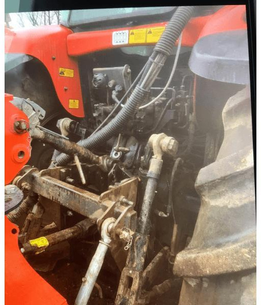 MASSEY-FERGUSON 6475 DYNA6 - Farm tractor: picture 5 MASSEY-FERGUSON 6475 DYNA6 - Farm tractor: picture 5