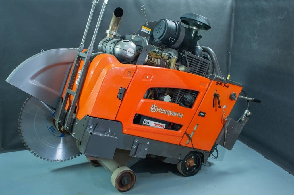 Husqvarna FS7000DL - Tool/ Equipment: picture 3 Husqvarna FS7000DL - Tool/ Equipment: picture 3