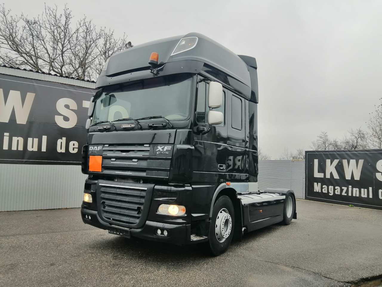 DAF XF 460.19 , Manual ZF, EURO 5, Retarder - Tractor truck: picture 1 DAF XF 460.19 , Manual ZF, EURO 5, Retarder - Tractor truck: picture 1