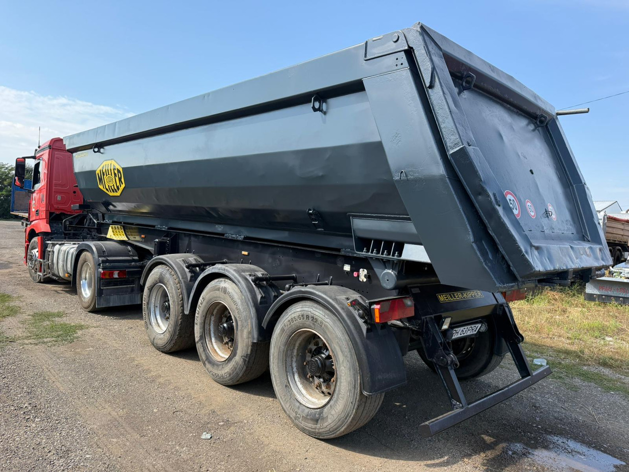 MERCEDES-MEILLER TILTABLE ASSEMBLY - Tractor truck, Tipper semi-trailer: picture 3 MERCEDES-MEILLER TILTABLE ASSEMBLY - Tractor truck, Tipper semi-trailer: picture 3