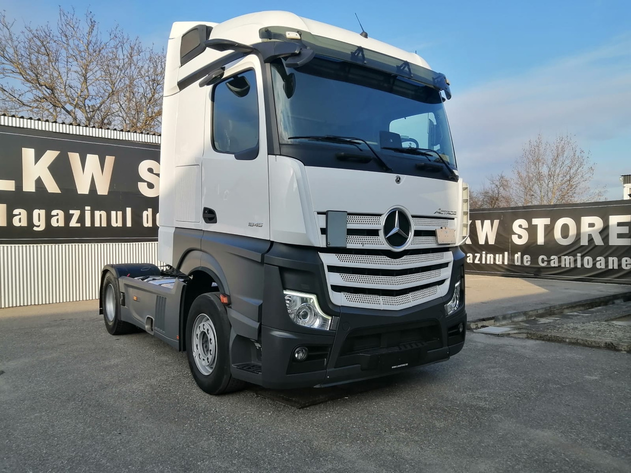 Mercedes-Benz Actros 1845 LS, BIG SPACE, TOP!!! - Tractor truck: picture 3 Mercedes-Benz Actros 1845 LS, BIG SPACE, TOP!!! - Tractor truck: picture 3