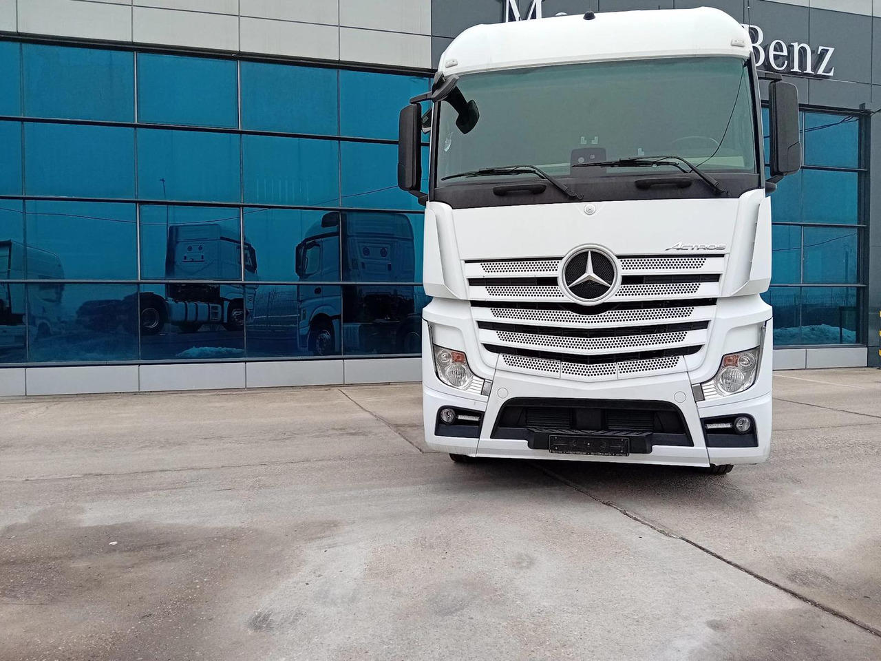 Mercedes-Benz Actros 1845 LS, Full ADR+PTO, STANDKLIMA, TOP !!! - Tractor truck: picture 2 Mercedes-Benz Actros 1845 LS, Full ADR+PTO, STANDKLIMA, TOP !!! - Tractor truck: picture 2