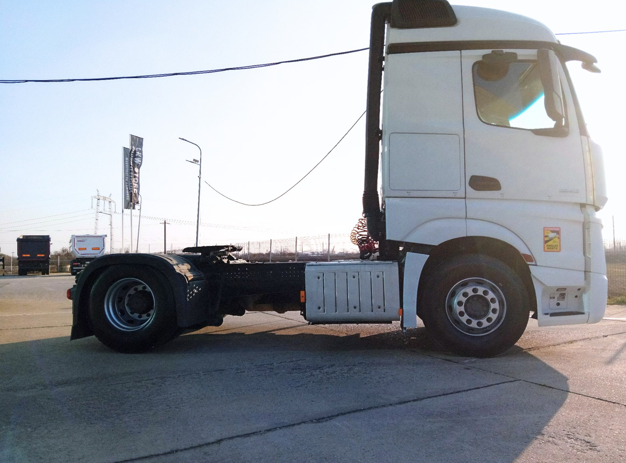 Mercedes-Benz Actros 1845 LS, TOP !!! - Tractor truck: picture 5 Mercedes-Benz Actros 1845 LS, TOP !!! - Tractor truck: picture 5